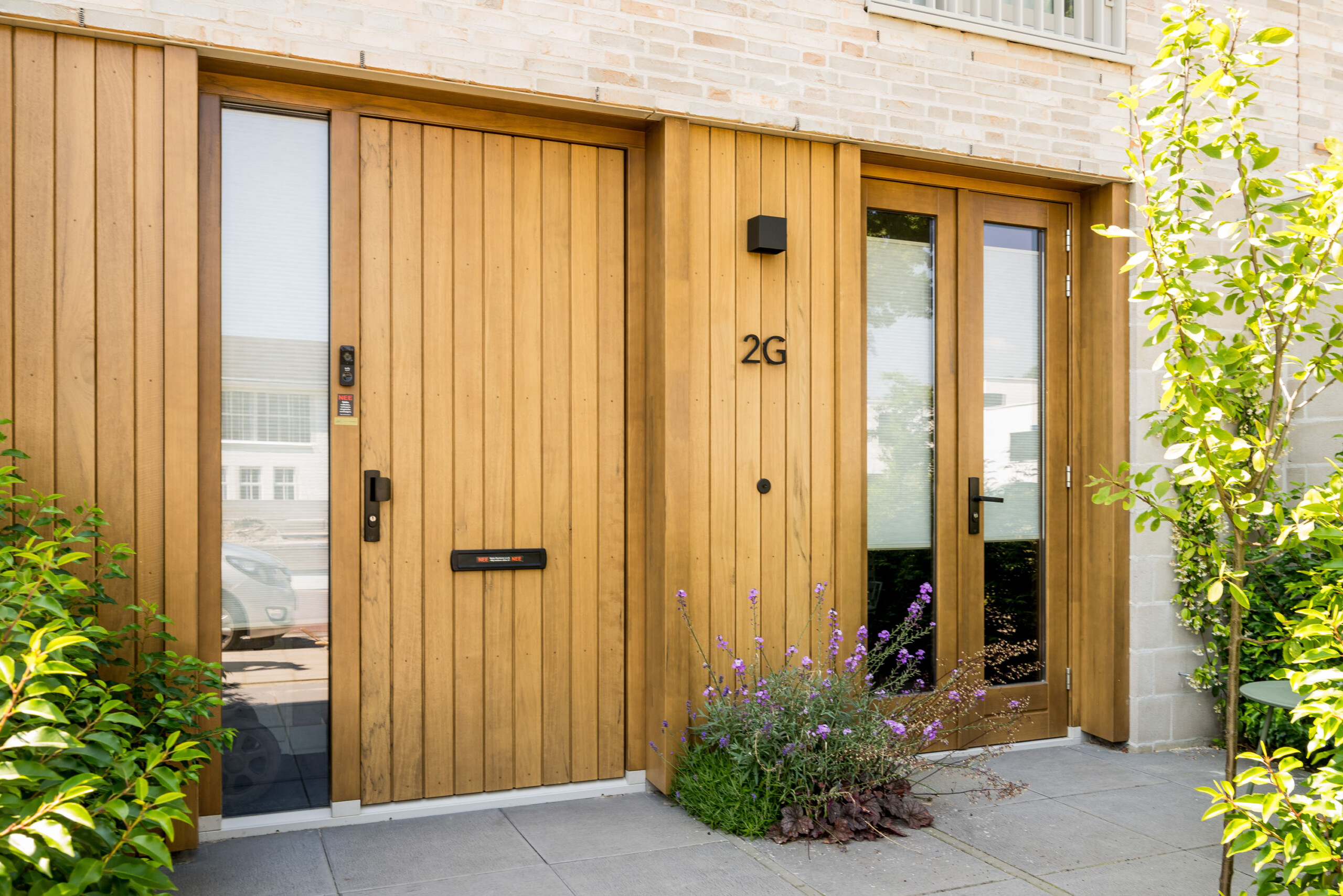 Farbenfrohe Trimax-Schwellen in Wonen in Wiele