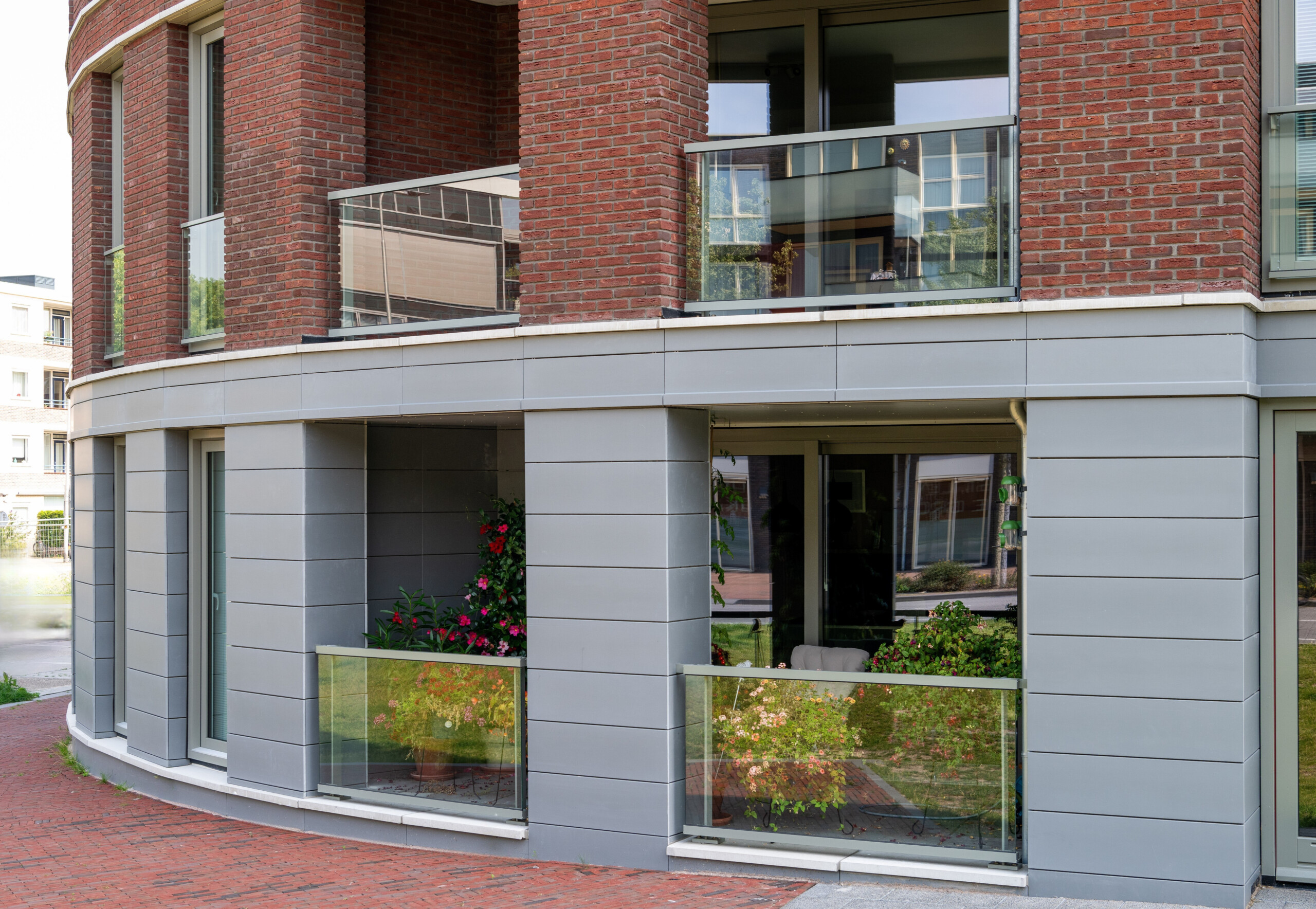 De Kroon in Alphen aan den Rijn: Ein modernes Schmuckstück